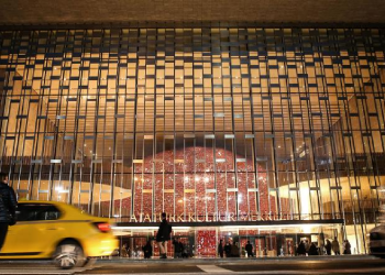 AKM'de Cumhuriyetin yüzüncü yılı için konserler: Birçok isim sahne alacak