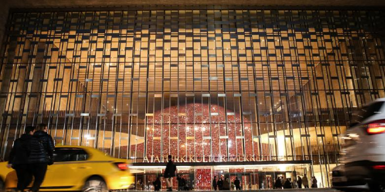 AKM'de Cumhuriyetin yüzüncü yılı için konserler: Birçok isim sahne alacak