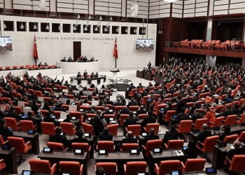 AKP ve MHP'nin oylarıyla 85 milyonun 'ekonomisini' ilgilendiren önerge reddedildi