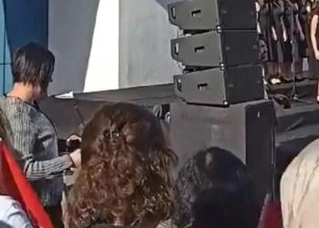 AKP’nin ‘Türkiye Yüzyılı’ söylemini eleştiren öğretmen gözaltına alındı