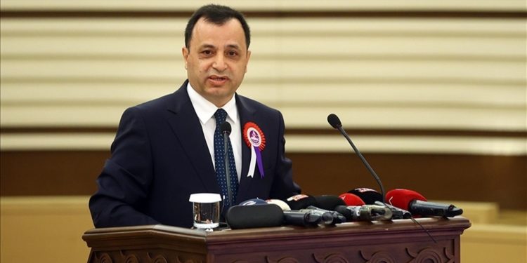 AYM Başkanı Zühtü Arslan'dan 'AYM'nin kararlarını uygulayın' çağrısı: Yeni bir ihlal kararı beklemeden ilkeleri esas alarak karar verilsin
