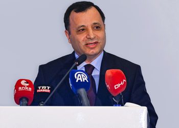 AYM Başkanı Zühtü Arslan’dan bireysel başvuru kararlarını uygulama çağrısı