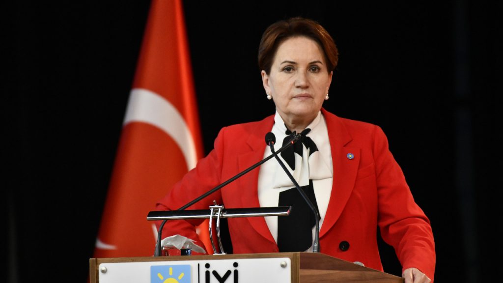 'Akşener'in bırakması sürpriz olmaz, sonrasına dair birçok senaryo konuşulmaya başlandı'