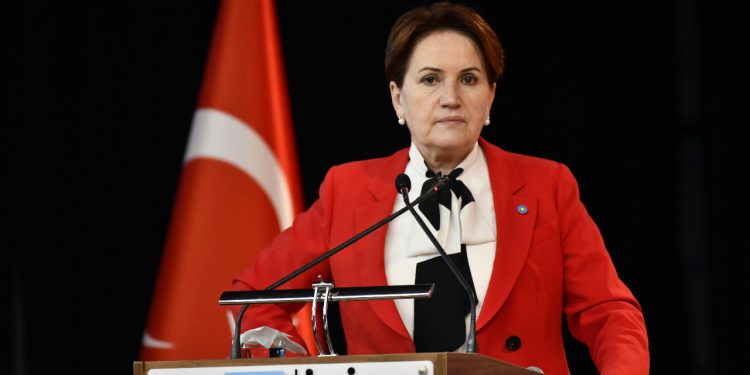 'Akşener'in bırakması sürpriz olmaz, sonrasına dair birçok senaryo konuşulmaya başlandı'