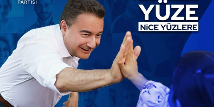 Ali Babacan'ın paylaştığı 100. yıl görseline tepki yağdı: Ne Türk bayrağı ne Atatürk var