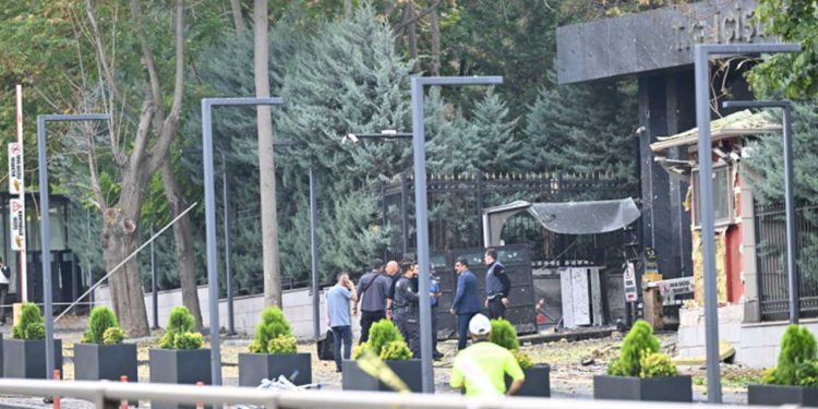 Ankara'daki patlamada ihmali bulunduğu söylenen tuğgeneral hakkında emeklilik kararı