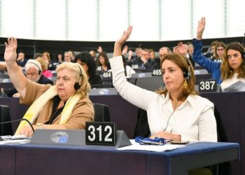 Avrupa Parlamentosu’ndan Hamas’a kınama, insani yardım için çatışmalara ara verilmesi çağrısı