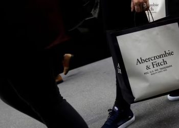 BBC'nin araştırmasının ardından Abercrombie’nin eski CEO’su cinsel istismarla suçlanıyor