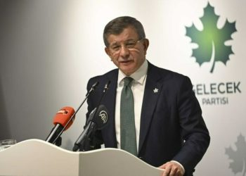 Bahçeli'den Davutoğlu'na teşekkür telefonu: Yüz yüze de görüşecekler