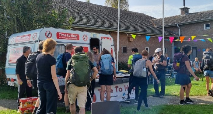 Belçika’da mülteci yürüyüşüne 2 bin 200 kişi katıldı