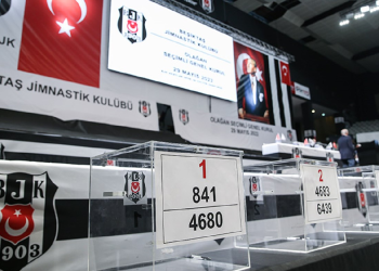 Beşiktaş erteleme iddialarını yalanladı: Kartal aralık başında Olağanüstü Seçimli Genel Kurul'a gidiyor