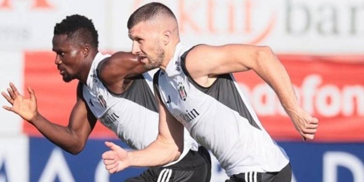 Beşiktaş'ta Burak Yılmaz, Rebic'i idmandan kovdu iddiası!