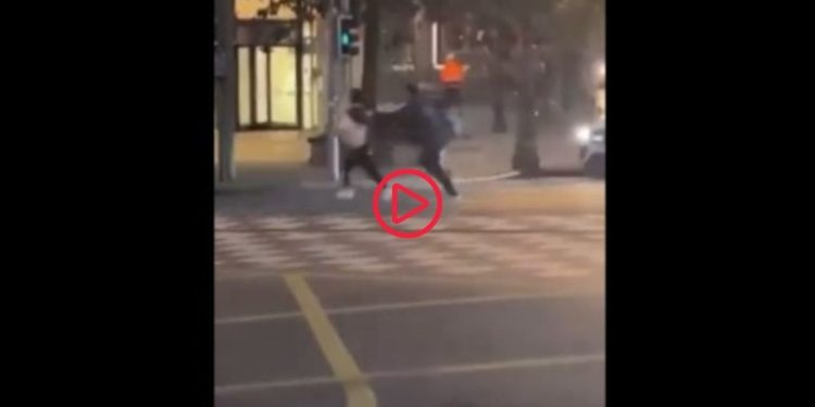 Brüksel'de silahlı saldırı: En az iki ölü