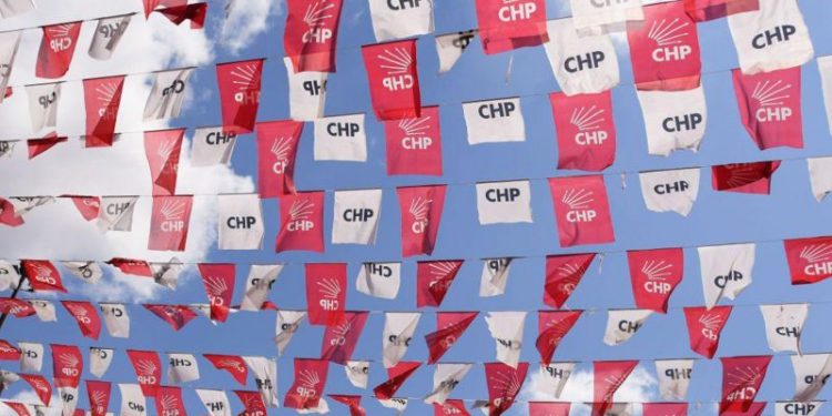 CHP İstanbul İl Kongresi’nde iki aday, üç kanat yarışacak: Genel başkanlık yarışını nasıl etkiler?