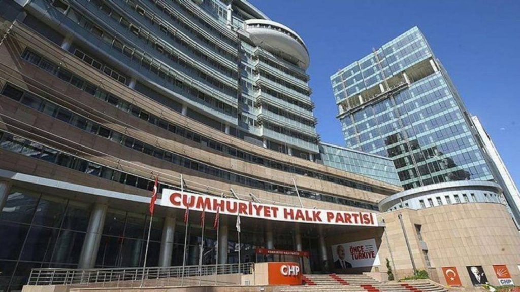 CHP’de 100. yıl affı: İki suç hariç ihraç edilenler geri dönebilecek