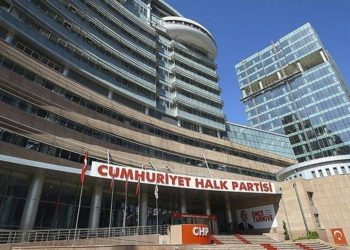 CHP’de 100. yıl affı: İki suç hariç ihraç edilenler geri dönebilecek
