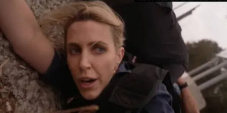 CNN ekibine 'sahte bombardıman' suçlaması