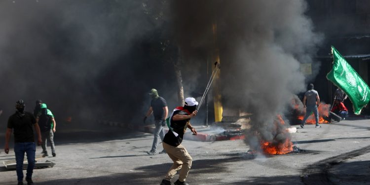 Çatışmalarda 8'inci gün: İsrail, 6 saat güvenli geçiş izni verecek