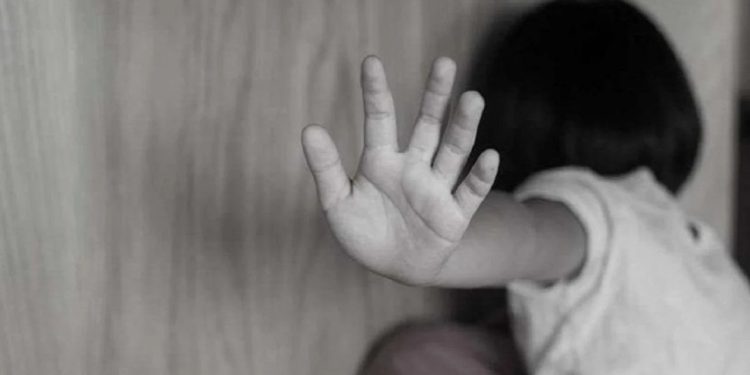 Çocuğa istismar davasında skandal: Bir gün bile tutuklu kalmadı!