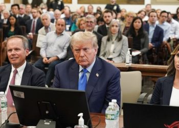 Dolandırıcılık suçlamasıyla hakim karşısına çıkan Trump: Dava siyasi amaçlı