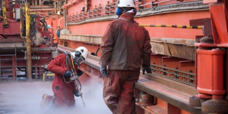 Dünya Bankası: Petrolün varili 150 doları aşabilir