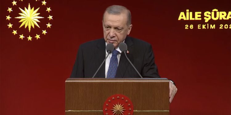 Erdoğan: 85 milyon yeterli değil, çok daha fazla nüfusa ihtiyacımız var