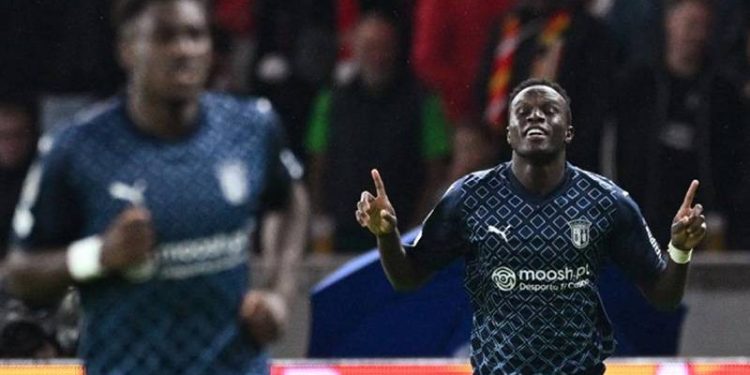 Eski Fenerbahçeli Bruma, performansıyla göz dolduruyor