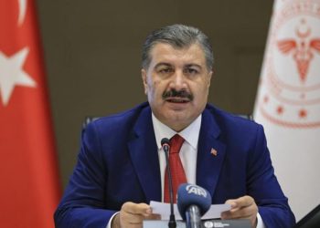 Fahrettin Koca açıkladı: Türkiye Gazze'ye doktor gönderiyor