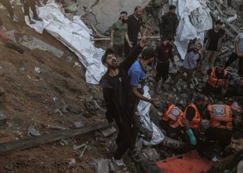 Filistin - İsrail çatışmaları 16. gününde: Gazze'nin Han Yunus kentine saldırı, İsrail'den 'Gazze Şeridi’ne gireceğiz' mesajı