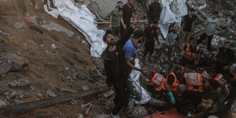 Filistin - İsrail çatışmaları 16. gününde: Gazze'nin Han Yunus kentine saldırı, İsrail'den 'Gazze Şeridi’ne gireceğiz' mesajı