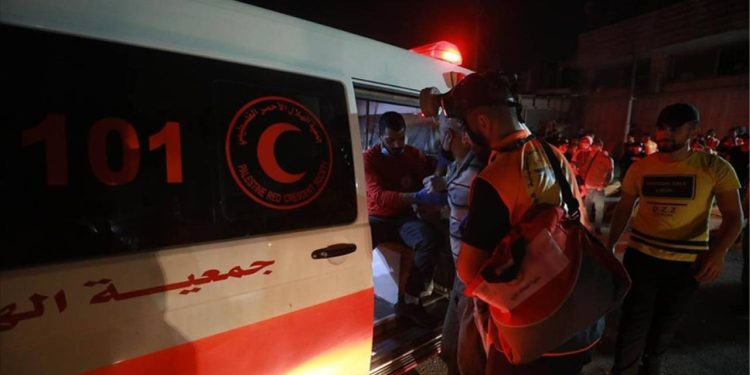 Filistin Kızılayı: Yoğun saldırılar nedeniyle Gazze'deki ekiplerimizle iletişim tamamen kesildi