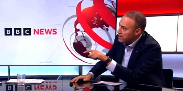 Filistinli diplomattan BBC spikerine tepki: Batı Şeria'da Filistinliler ölürken neden çağırmadınız?