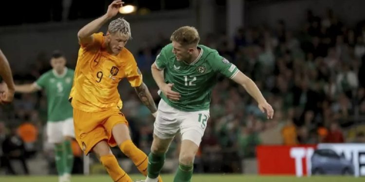 Futbol tarihinde görülmemiş olay: EURO 2024'e katılabilmeleri için yenilmeleri gerekiyor