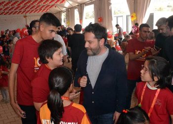 Galatasaray Kulübü, Cumhuriyet'in 100. yılını Kahramanmaraş'ta depremzede çocuklarla kutladı