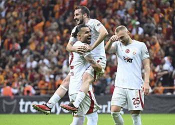 Galatasaray'da Kerem ve Abdülkerim'e büyük jest