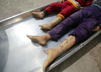 Gazze’de her yer toplu mezar; aileler, toplu halde ölmemek için çocuklarını şehre dağıtıyor 