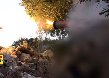 Gazze'de kara harekâtına hazırlanan İsrail'den Lübnan sınırında fiili tampon bölge