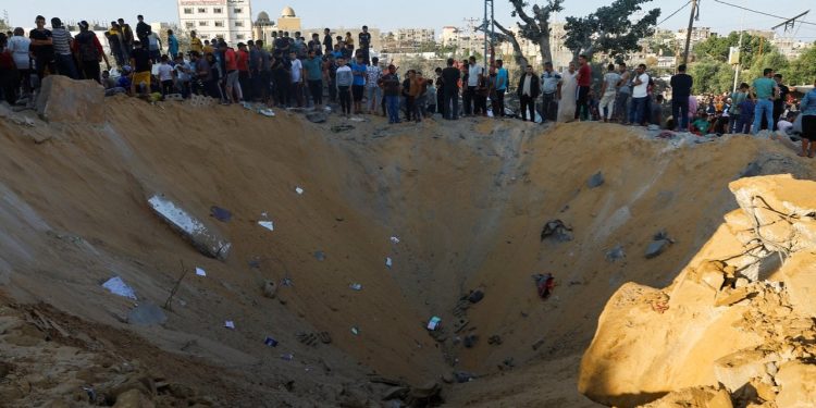 Gazze'de ölü sayısı 2 bin 750'ye yükseldi: İsrail, Lübnan sınırındaki vatandaşlarını tahliye edecek