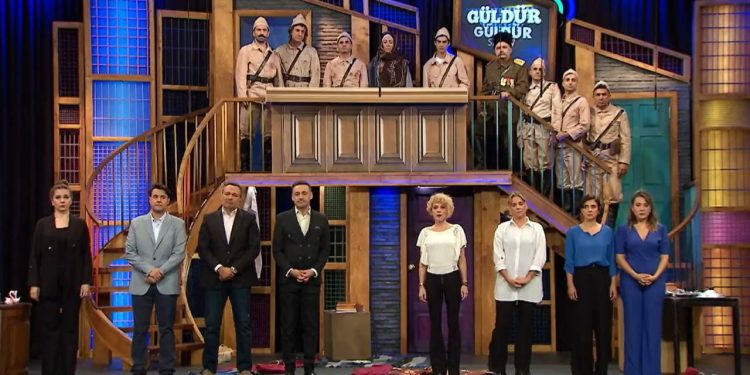 Güldür Güldür'den duygulandıran '29 Ekim' skeci