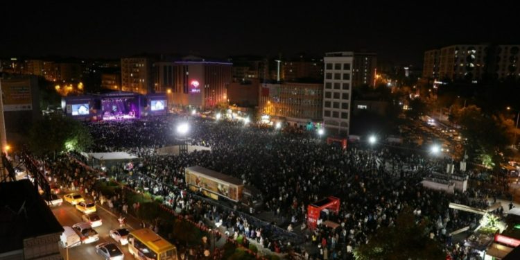 HÜDA Par istedi, AKP uyguladı: Sur Kültür Yolu Festivali iptal edildi