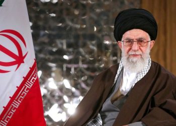 Hamaney: İsrail ile ilişkileri geliştirmek isteyen ülkeler kaybeden ata oynuyor