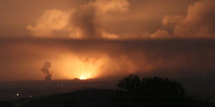 Hamas 'kara harekatının başladığı' iddiasında: Gece boyunca en az 42 Filistinli öldü, toplam ölü sayısı 7 bin 703