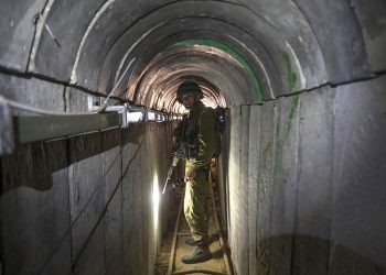 Hamas'ın Gazze'deki 'örümcek ağı' tünelleri: 'Bir yeraltı şehri'