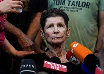 Hamas'ın serbest bıraktığı İsrailli rehine: Haklarını teslim etmem lazım bize çok iyi davrandılar
