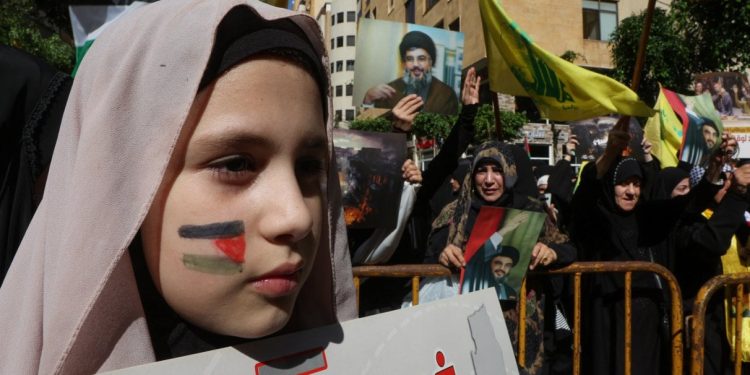 Hizbullah'tan İsrail'e 'Lübnan cephesi' uyarısı: Kara harekâtına sessiz kalmayız