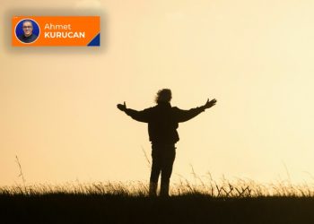 “Hocaefendi’yi anlatmayın yaşayın!”