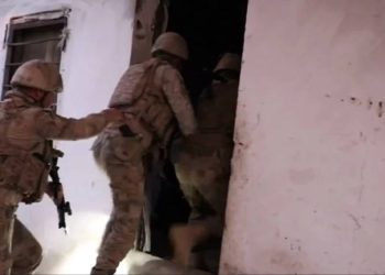 İçişleri Bakanı Yerlikaya: 'Kahramanlar' operasyonları kapsamında 2 bin 554 firari yakalandı