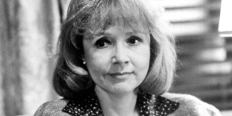 İkiz Tepeler'in yıldızı ünlü oyuncu Piper Laurie hayatını kaybetti