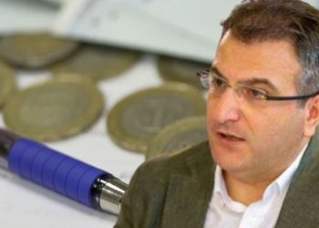 İktidara yakın Cem Küçük'ten 'vergi' zammı açıklaması: Faturalar kabaracak!