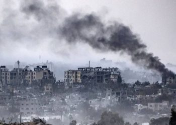 İsrail, 12 bin kişinin sığındığı Kudüs Hastanesi'nin boşaltılmasını istedi